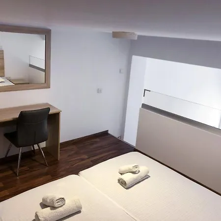 Cozy Loft 2 아이아 나파